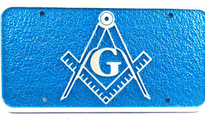 D9986 License Plate Masonic 1 1/2lb Cast Iron Aluminum Square & Compass/Blue