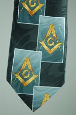 D0039 Tie Polyester Black with Square & Compass in Gray Squares