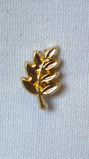 D230 Acacia Leaf Sprig Lapel Pin
