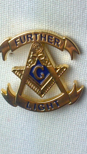 D9710 Lapel Pin Masonic Further Light