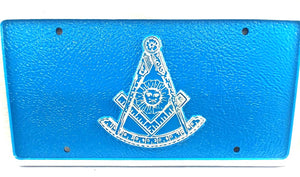 D9987 License Plate Masonic 1 1/2lb Cast Iron Aluminum Past Master with Square/Blue