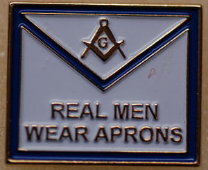 D233 Lapel Pin Masonic "Real Men Wear Aprons"